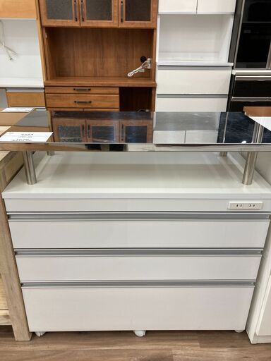 協栄産業｜キッチンカウンターのご紹介です