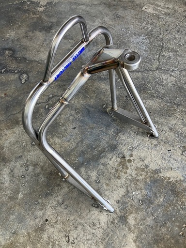 バトルファクトリー　フロントスタンド