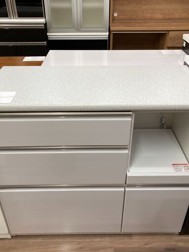 ニトリ｜レジューム｜キッチンボードのご紹介です