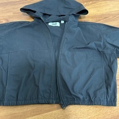 ユニクロ　ジャンバー　110 　の画像