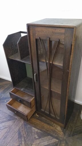 【引っ越しのため本日29日まで出品、お渡し30日15〜18時のみ対応】古道具　本棚