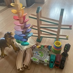 おもちゃ&絵本まとめ売り（0歳〜3歳向け）