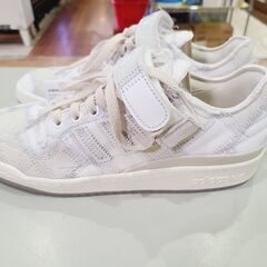 【愛品館 市原店】未使用品！アディダス フォーラム ローサイズ26.5㎝の画像
