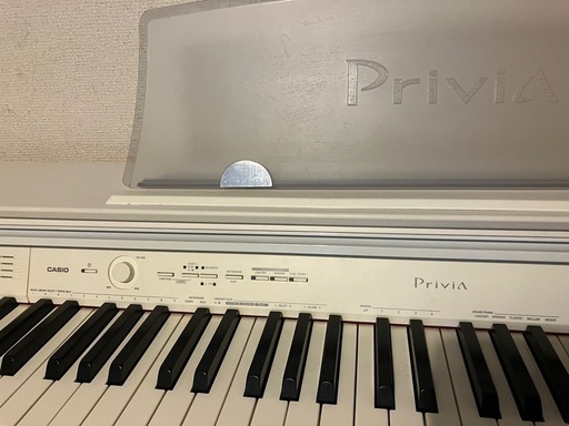 電子ピアノ　CASIO Privia PX-760
