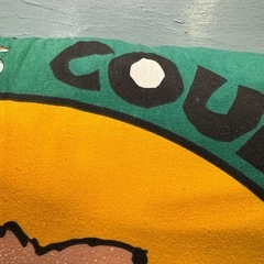 ACORN COUNTRY  クッション　でかいですの画像