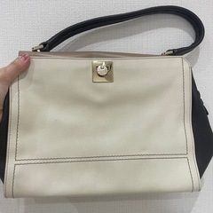 フルラ　カバンの画像