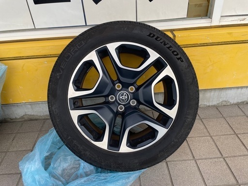 ??タイヤホイール付き??235/55/19