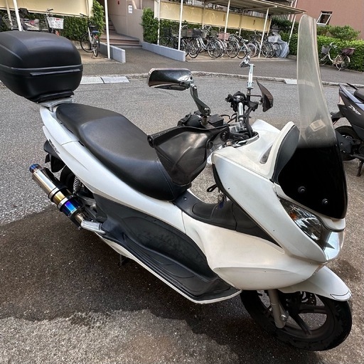【取引済み】PCX125 JF28 2012年 3万キロ BEAMSヒートチタン