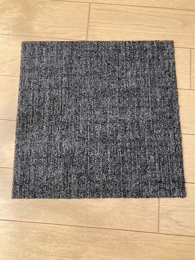 タイルカーペット