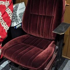 車 シート 日産 ローレルスピリット