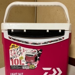 ダイワ　クーラーボックス10L