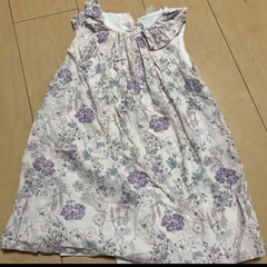 プティマインの花柄ワンピース