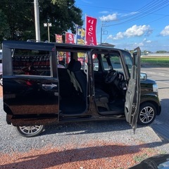 受付終了🙇🏻応援ありがとうごさい ますホンダNBoxホンダ N-BOX‼️平成25‼️147000km‼️ ご試乗ガイドok‼️クレジットカードok‼️の画像