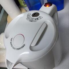電気ケトルの画像