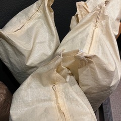 酵素風呂で使用した
米糠とヒノキのおが屑
