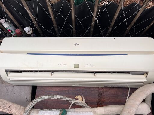 富士通エアコン　AS-22S-W 2007年製 6〜9畳用