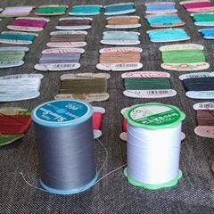 ミシン糸　手縫い糸　使いかけ　新品未使用　混合　合計138個セット　まとめ売りの画像