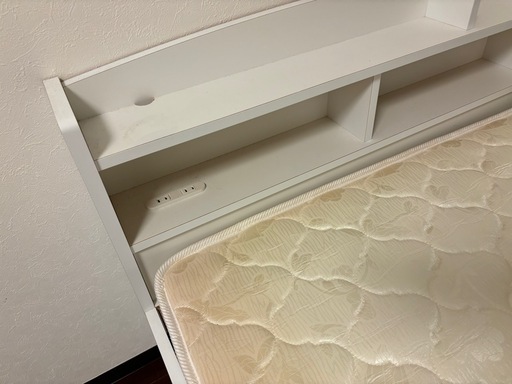 【値下げ交渉あり】収納付きシングルベット