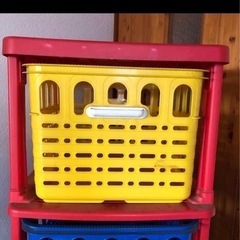 チャイルドボックス 三段カラフルの画像