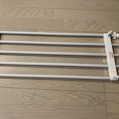 ニトリ　突っ張り棚　の画像