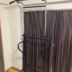 懸垂バー　チンニングスタンド