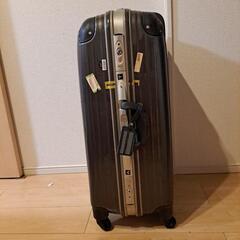 スーツケースの画像