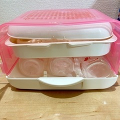 Pigeon 哺乳瓶消毒ケース+哺乳瓶3本セット《値下げ》の画像