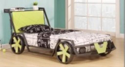 値下げしました！早い方優先！車型ベッド！