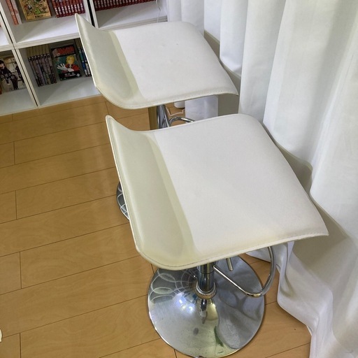 カウンターチェア　ハイチェア　椅子　イス　白　ホワイト