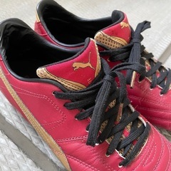 サッカースパイクシューズの画像