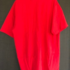 未使用 Tシャツ レッド　の画像