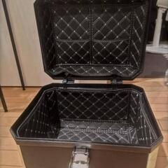 バイクリアボックスの画像