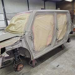 ご返信100%　車の全塗装、板金塗装　格安にてご提供します