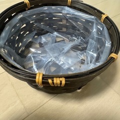 焦茶　カゴ　小物入れ　⭐︎8/28午後までの出品→メッセージ早め...