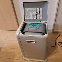 石油ファンヒーターの画像