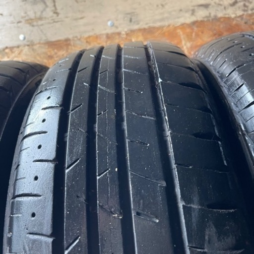 極上タイヤ　BRIDGESTONE ブリヂストン　ブリジストン　playz PX-RVⅡ 215/60R17 夏タイヤ　2022年製　