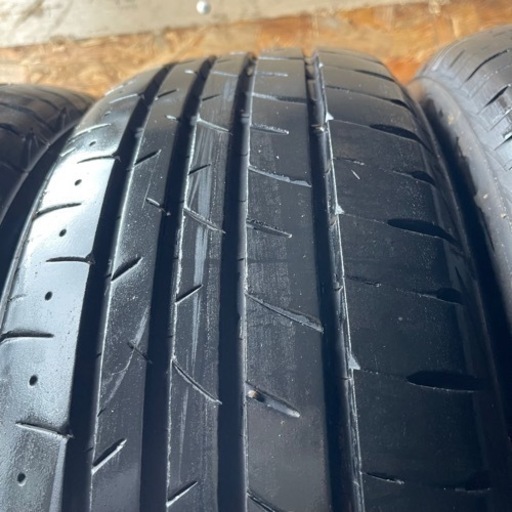 極上タイヤ　BRIDGESTONE ブリヂストン　ブリジストン　playz PX-RVⅡ 215/60R17 夏タイヤ　2022年製　