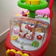 決まりました！キティーちゃん　乗れる車の画像