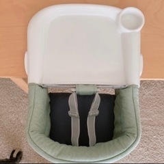 イングリッシーナ　テーブルチェアの画像