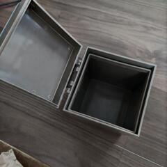 ニトリ　トイレ用　ゴミ箱　ブラウンの画像