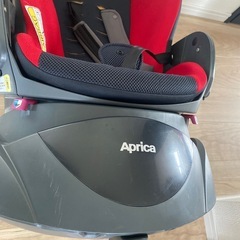 アップリカ　チャイルドシート　おまけ付きの画像