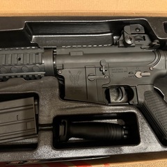 電動ガン「M4 RIS Sport Series」キングアームズ中古美品の画像