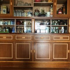 ★★★　無料　美品食器棚　★★★