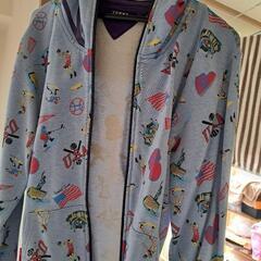 TOMMYメンズパーカーの画像