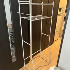 洗濯機の上の物置き竿【29日15:00〜18:00お取引き可能な方】