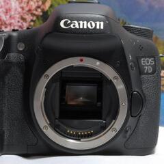 【完動美品】言わずと知れた名機 Canon EOS 7D ダブルレンズキットの画像