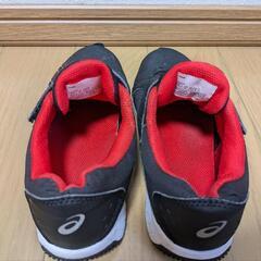子供用 スニーカー 瞬足 黒 21cmの画像