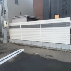 外構工事　御自宅の塗装のお悩み方　ご相談下さい！