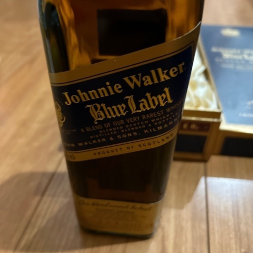 ジョニーウォーカー　ジョニーウォーカー ブルーラベル  Johnnie Walker.