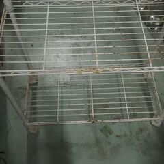 白い棚、キャスター付き、６０x３０x１２３、キッチンなどにもの画像